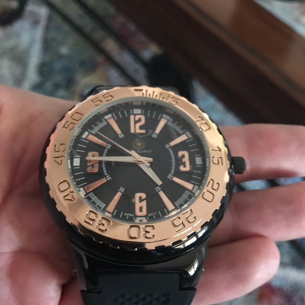 NWOT Men’s Sport Watch